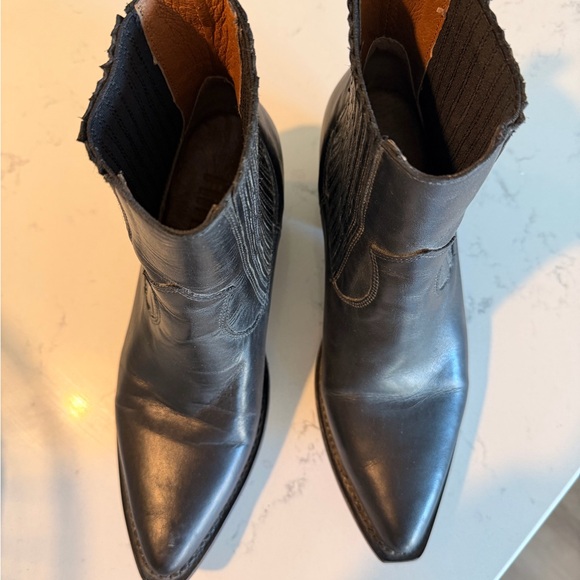 Frye Black Leather Western Chelsea Ankle Boots - Picture 3 of 5